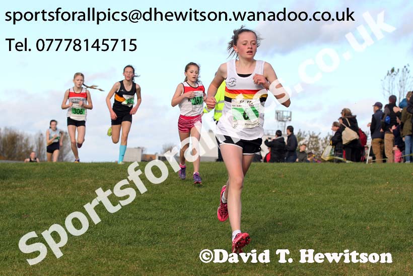 Under-13 girls Sherman Cup, Temple Park, South Shields. Photo: David T. Hewitson/Sports for All Pics